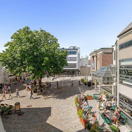 Unique In Stavangers Sentral Square Appartement